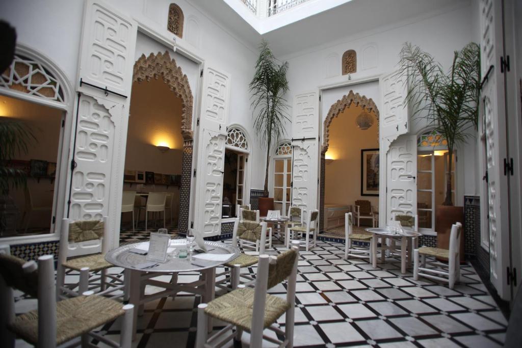 Riad Senso Rabat Exteriör bild